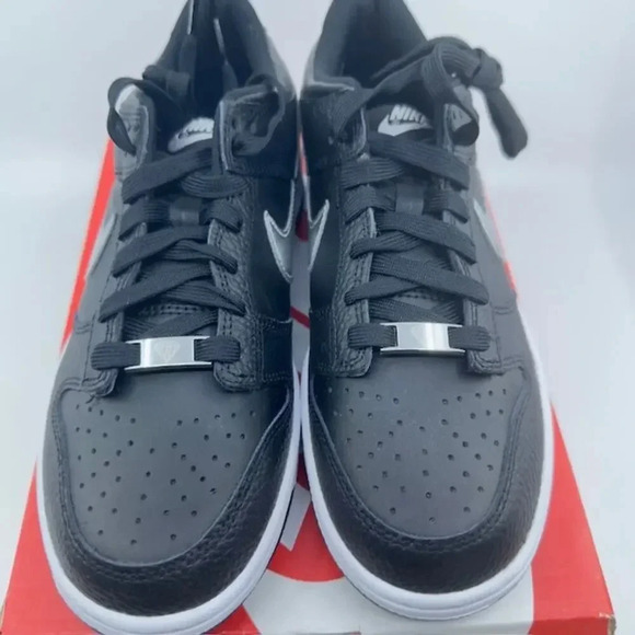 NEW Nike Dunk Low x NBA ‘75th Anniversary’ Athletic Shoes DC9560 Kids Black 6.5Y - Picture 2 of 8